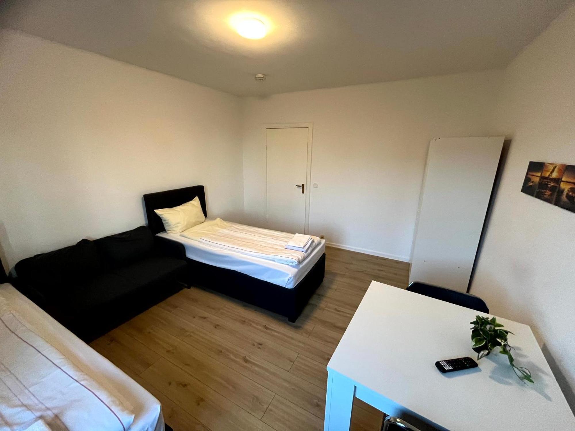 3-Zimmer Monteurwohnung Mit Balkon Neumünster Dış mekan fotoğraf